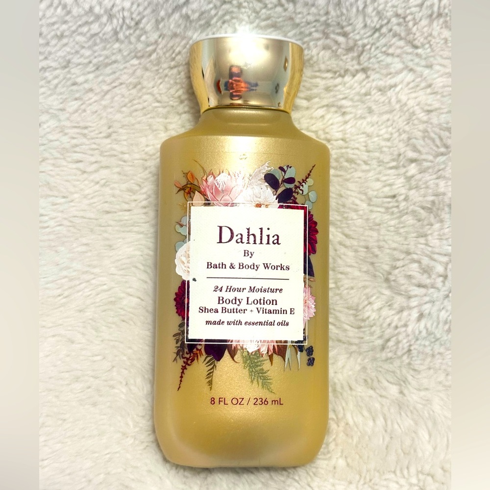 New Bath & Body Works Dahlia Collection